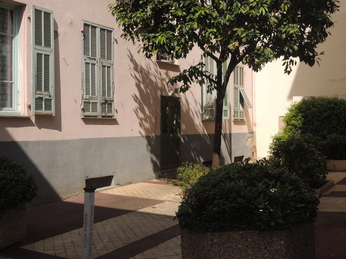 Le Coin Du Marche Lägenhet Nice Exteriör bild